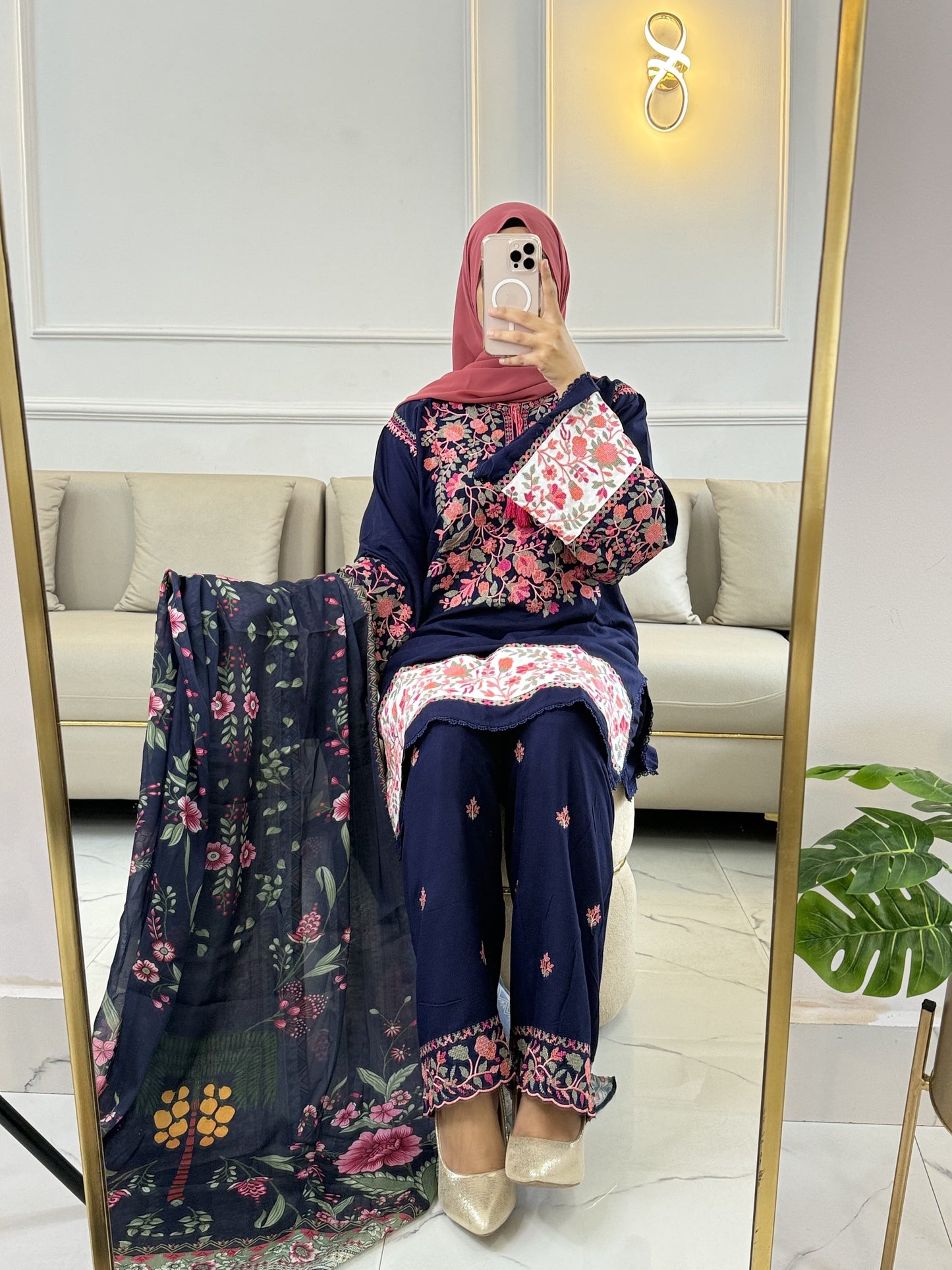 NOOR 3peice suit set