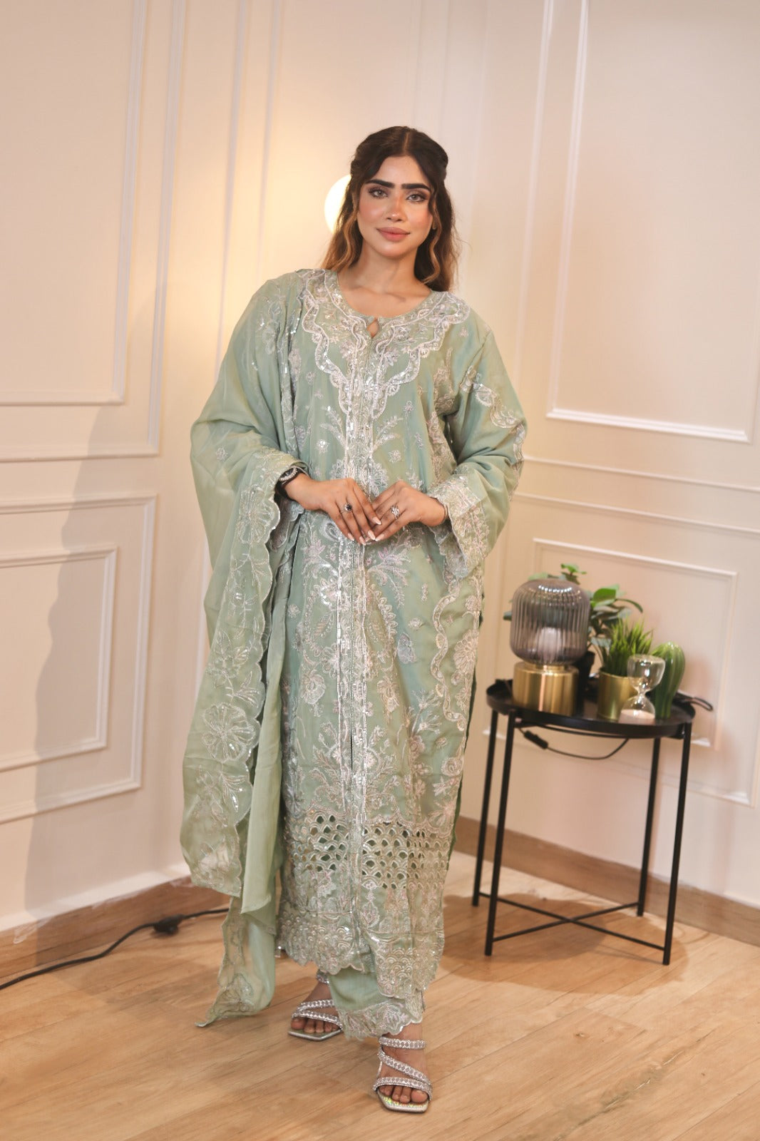 Noor-e-Nazakat